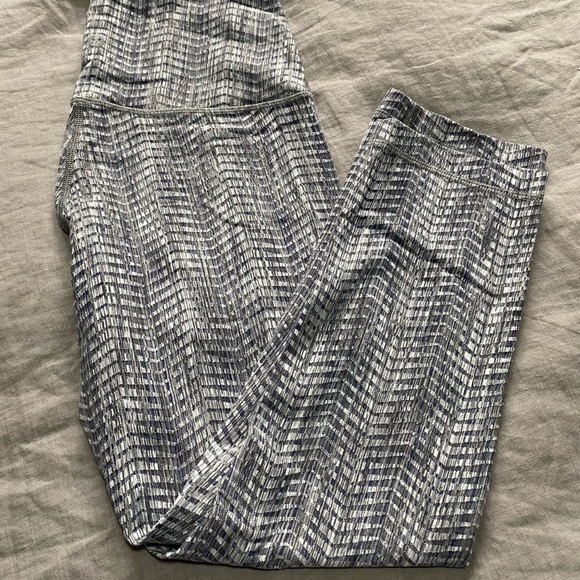 Wunder Under Tights - Picture 1 of 4